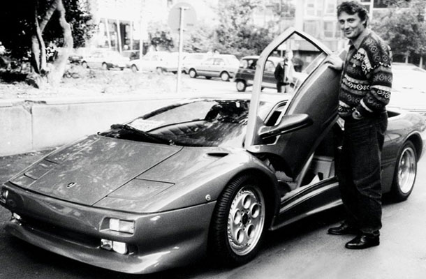 Roman Leljak in njegov lamborghini diabolo leta 1993. V tistem času se je šel poslovneža, sedaj je raziskovalec polpretekle zgodovine. 