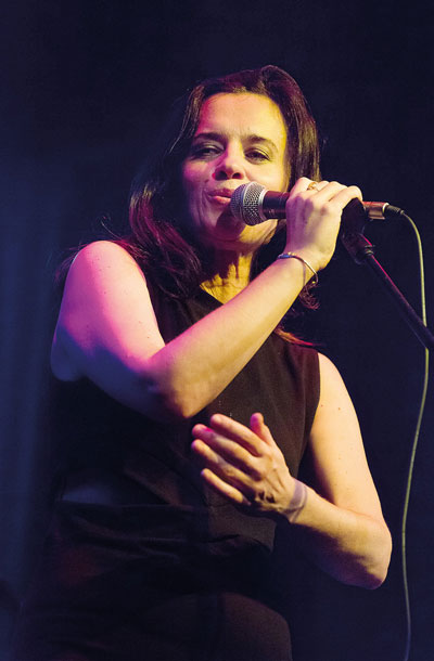 Druga godba 2016, Ljubljana: Katja Šulc »Kamlisajlan«, Menza pri koritu