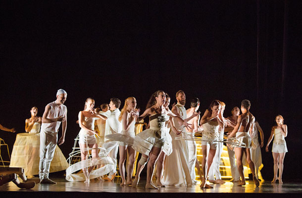 Rosana Hribar in Gregor Luštek: Meso srca, Baletni ansambel SNG Opera in balet, Ljubljana
