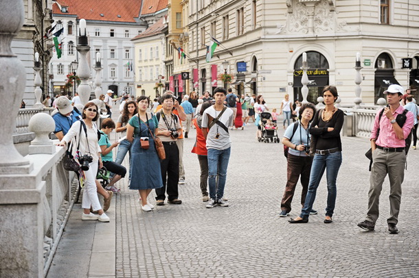 V Ljubljani zadnja leta vsakič znova pade rekord turističnih prenočitev. Lani jih je bilo 1,2 milijona.