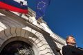 Igor Bavčar odhaja s sodišča po ponovni obsodbi 