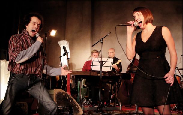 Klara Kastelec in Blaž Šef: Slekla se bom v rumeno, Foundus, LJ