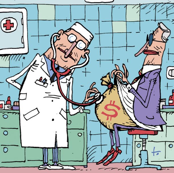 Med banano republiko in farsičnim cesarjem