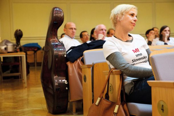 Novinarska konferenca stavkajočih zaposlenih v orkestru Slovenske filharmonije, ki od direktorja Damjana Damjanoviča in dirigenta Uroša Lajovica zahtevajo spoštljiv odnos in spoštovanje delovnopravne zakonodaje, Slovenska filharmonija, Ljubljana 