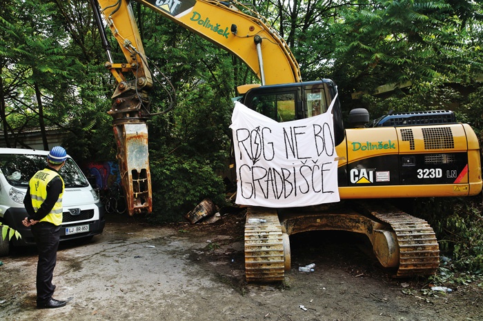 Bagrom ni uspelo opraviti svojega dela