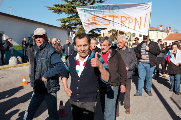 Protestniki v Škoﬁjah so del »normalnosti«, v katero se spreminja Slovenija.