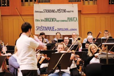 Stavka ﬁ lharmonikov, zaradi katere je bil prvič v zgodovini odpovedan njihov tradicionalni novoletni koncert. 