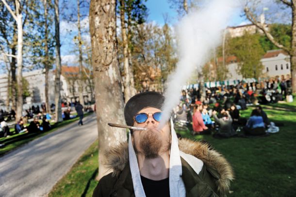 Foto tedna: Marihuana marš, Kongresni trg, četrtek, 20. april.