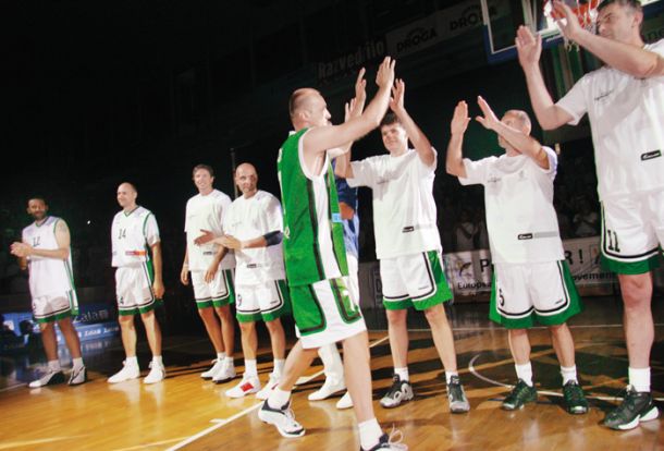 Slovo Jureta Zdovca leta 2005: Divac, Radja, Kukoč, Djordjević, Perasović, Vranković