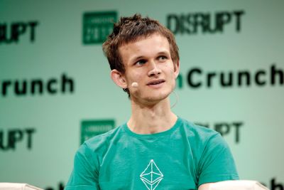 Ustanovitelj kriptovalute eter, 19-letni Vitalik Buterin 