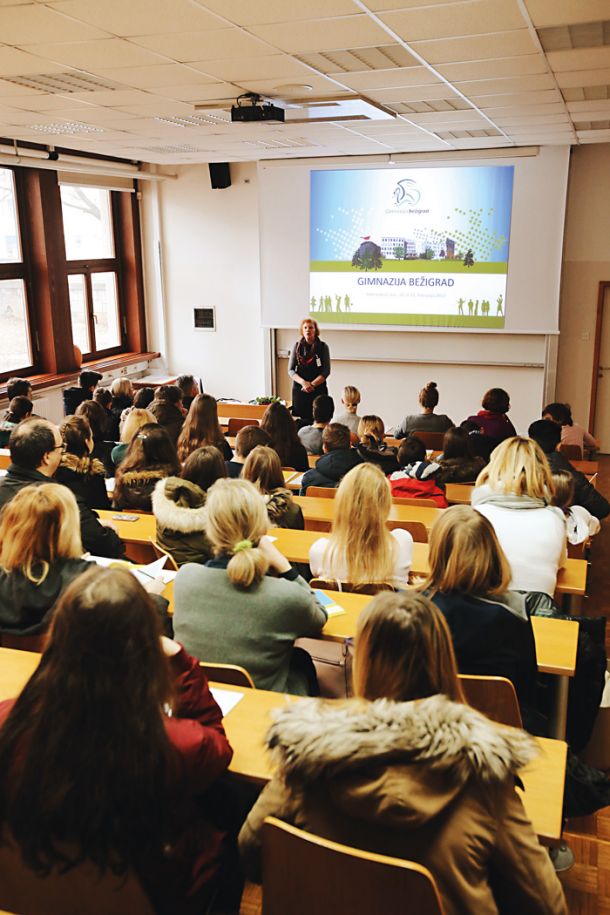Informativni dan na Gimnaziji Bežigrad v Ljubljani