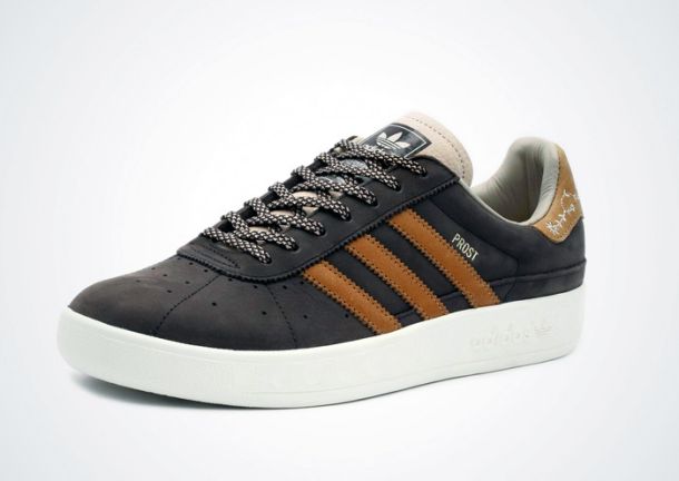 Pivoodporne adidaske