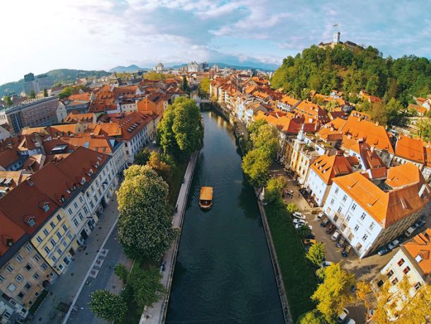 Nesorazmerno drage postajajo predvsem nepremičnine v središču Ljubljane