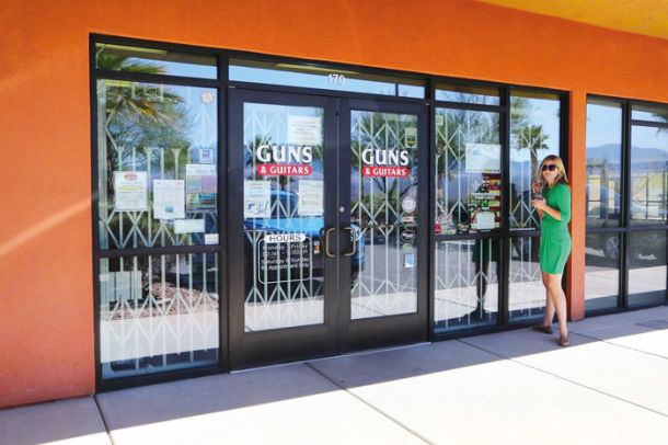 Prodajalna »Guns & Guitars«, kjer je Paddock kupil večino svojega orožja 