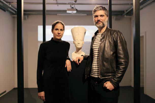 Nora Al Badri in Jan Nikolai Nelles: Druga Nefretete, Aksioma, LJ 