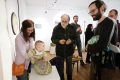 Dotik skulpture Jiřija Bezlaja, razstava umetnikov, ki nasprotujejo prodaji Hostla Celica, KUD Sestava, Hostel Celica, LJ 