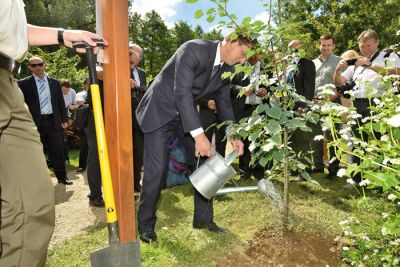 Predsednik vlade Miro Cerar na sejmu AGRA v Gornji Radgoni leta 2016