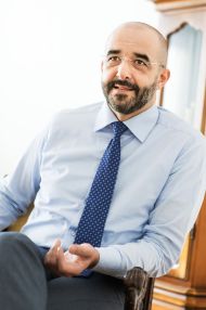 Zoltán Kovács, tiskovni predstavnik madžarske vlade: Med Orbánom in Janšo je kemija