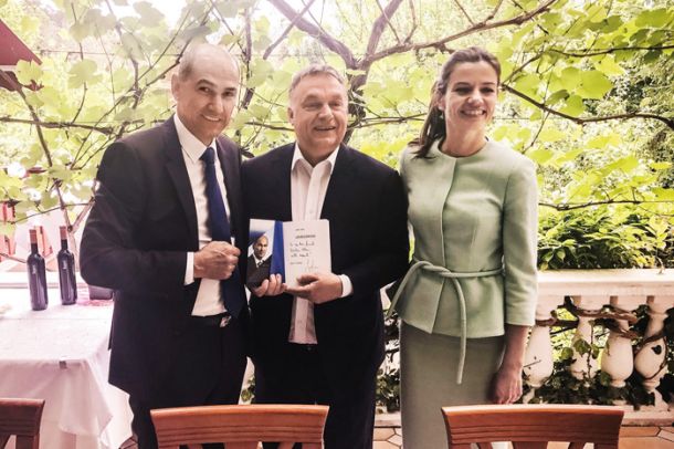 Orbán je uredil, da je Madžarska za 17 tisoč evrov Janši izdala knjigo.