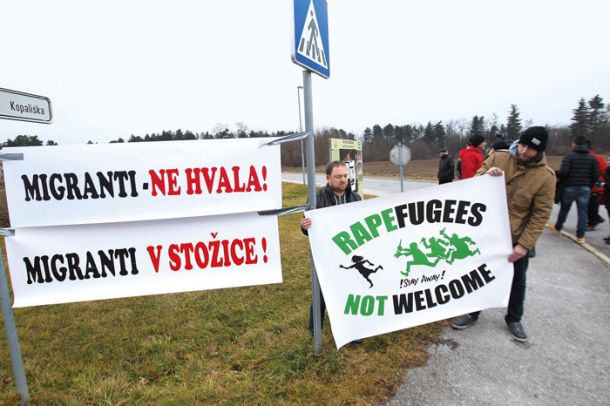 Protest proti begunskemu centru - Občina Kidričevo 