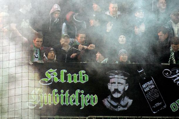 Hitler kot idol nogometnih  navijačev iz Ljubljane