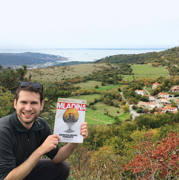 Pogled na Tržaški zaliv, nad vasjo Kastelec 