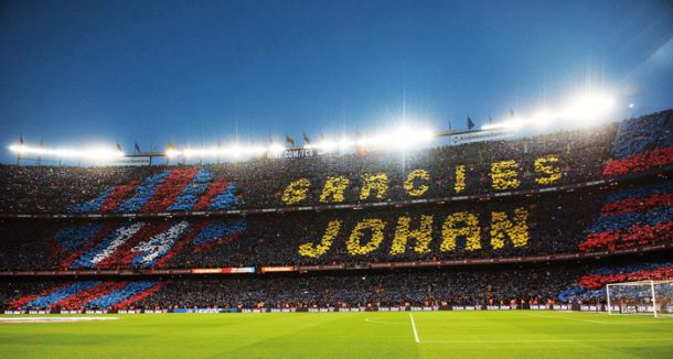 Zahvala Cruyffu na nogometnem stadionu Barcelone 