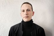 Filozof Samo Tomšič z berlinske Humboldtove univerze o moči politike, moči demokracije in močnih voditeljih