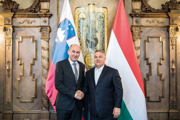 Janez Janša na povolilnem obisku pri prijatelju Orbánu 