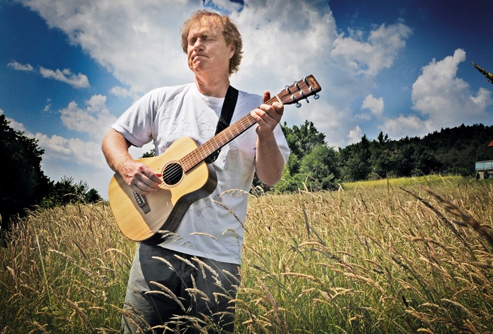 Sašo Hribar, satirik in radijski voditelj, je na koncu le zmagal na ustavnem sodišču