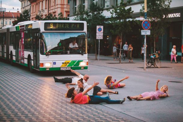 Mestne metamorfoze, Kud Ljud, Lj 