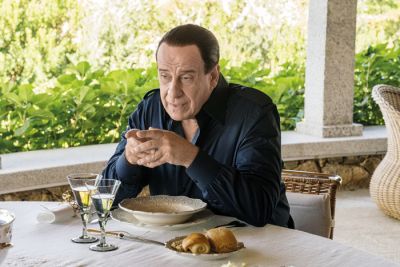 Oni (Paolo Sorrentino)