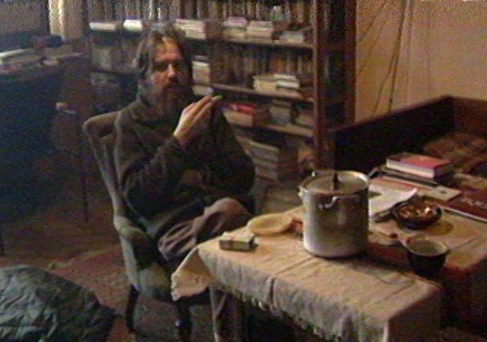 Izsek iz enega od originalnih posnetkov Jureta Detele, ki so uporabljeni v filmu Mihe Vipotnika Sočasja