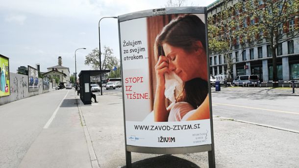 Plakati Zavoda Živim v Ljubljani 