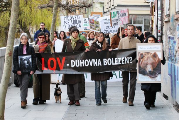 Protest proti odstrelu medvedov leta 2007 