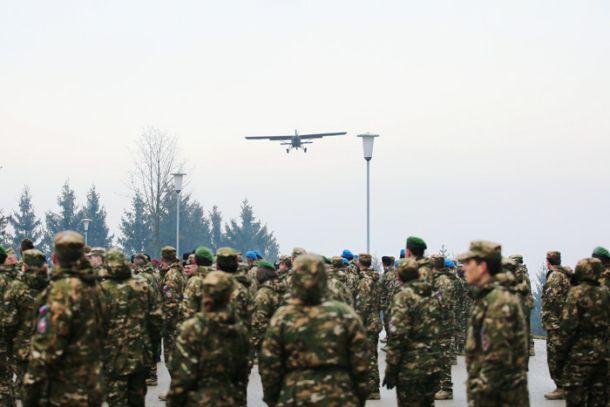 Častni prelet na slovesnosti ob dnevu Poveljstva sil Slovenske vojske, Vojašnica Ivana Cankarja, Vrhnika