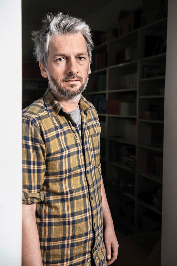 »Minili so časi, ko je bila literarna objava v reviji oziroma nekaj objav pogoj, da se sploh pride do knjige,« pravi Primož Čučnik, odgovorni urednik revije Literatura.
