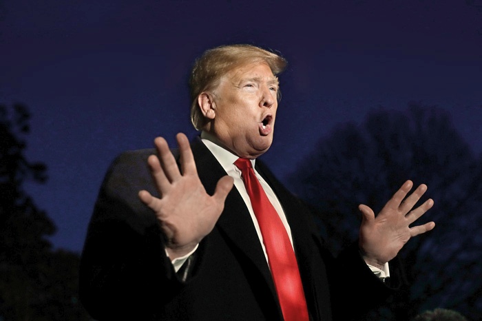 Trump, fen Hitlerjevih govorov (z njimi je menda spal, imel jih je ob postelji), je lani, kot je preštel Washington Post, izrekel 30 laži na dan.