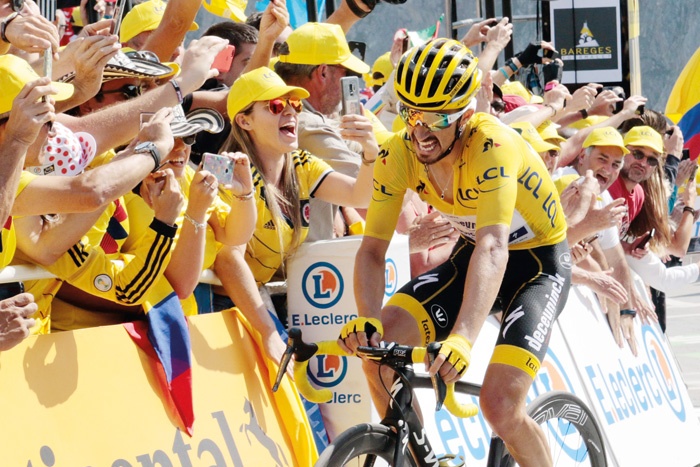 Vodilni na najtežji kolesarski dirki na svetu Julian Alaphillipe