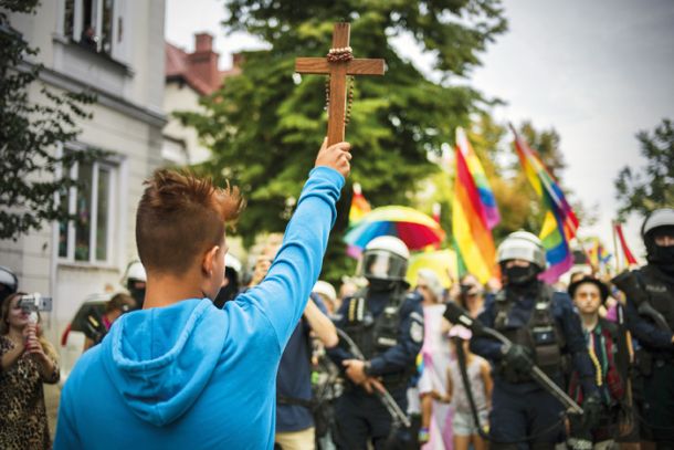 Jakub Baryła, razpelo in ustavljanje tistih, ki si prizadevajo za univerzalizem človekovih pravic 