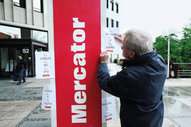 Prehransko smo odvisni od tujih trgovskih verig. Mercator, ki je za silo vzdrževal prehranjevalno verigo, je politika zapravila, namesto da bi ga okrepila. 