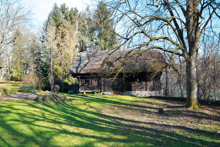 Domačija Pie in Pina Mlakarja 