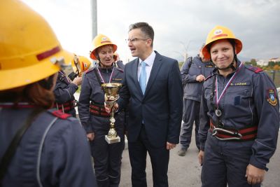 Tudi meni je lepo, ko tako zavriska …