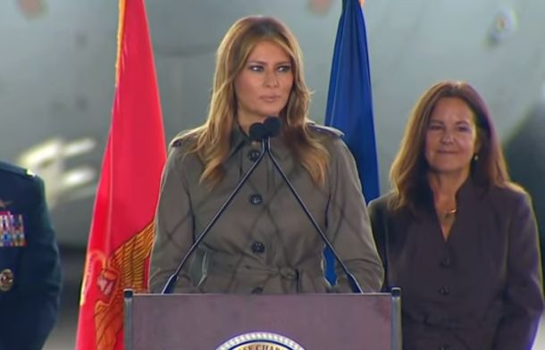 Melania Trump: Naš narod bo še naprej močno stal pred obrazom katerega koli sovražnika