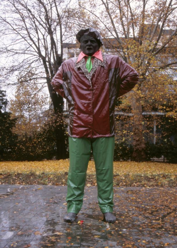 Oblečeni spomenik Borisa Kidriča, 1997