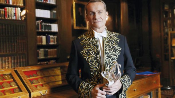 Andreï Makine leta 2016 tik pred sprejemom v Francosko akademijo.