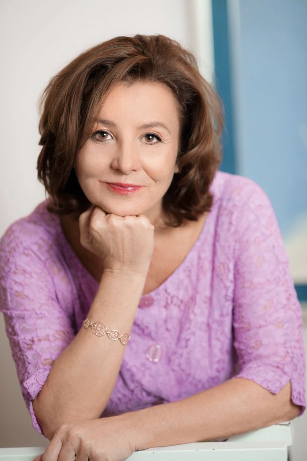 »Nihalo v rokah profesionalca je kot skalpel v rokah kirurga, ki meri energijsko polje nekega človeka« – Alenka Rupert