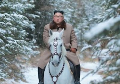 Severnokorejski predsednik na belem konju