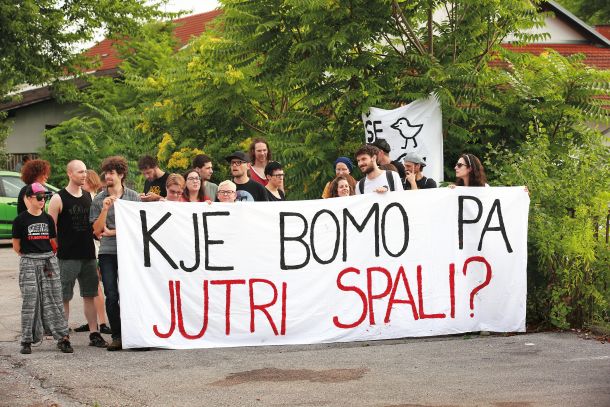 Protest v organizaciji platforme Kje bomo pa jutri spali