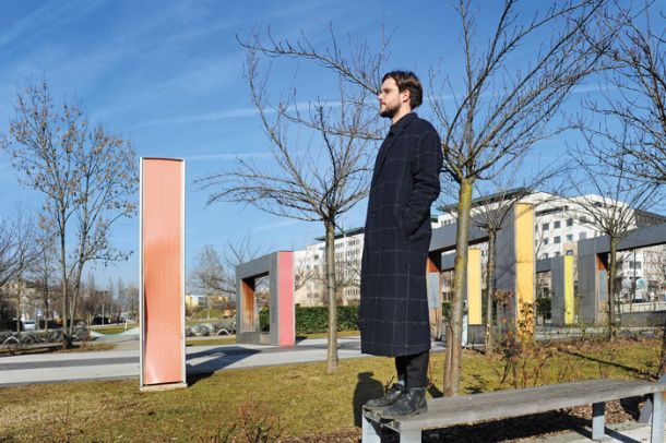Jan Krmelj, 23, pesnik in režiser